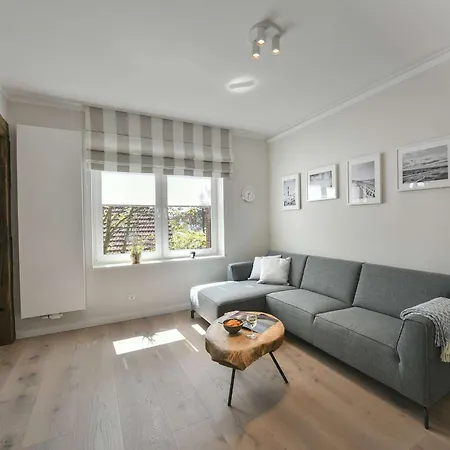 Alte Feuerwache 7 아파트 방어로게